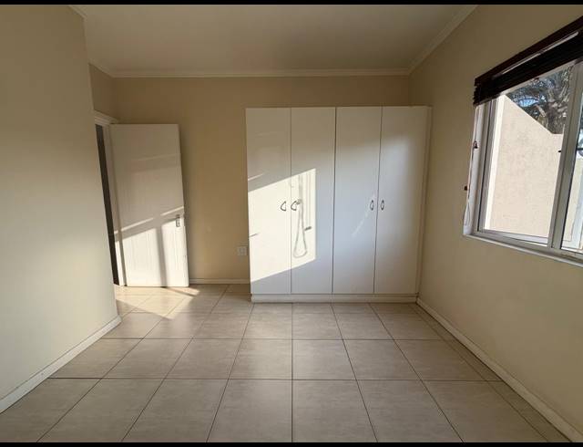 2 BEDROOM APARTMENT TO LET IN MANOR ESTATES